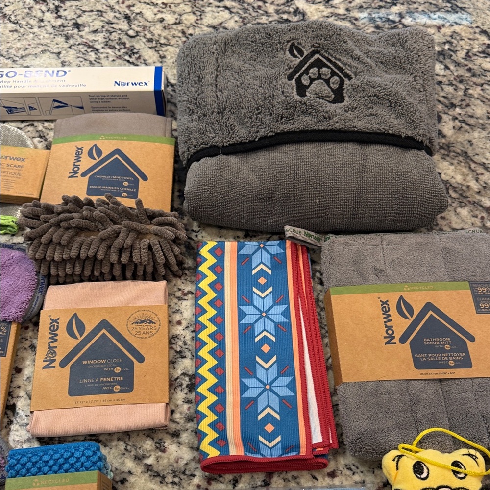 Norwex Cleaning Essentials - NEW - Picture 8 of 9